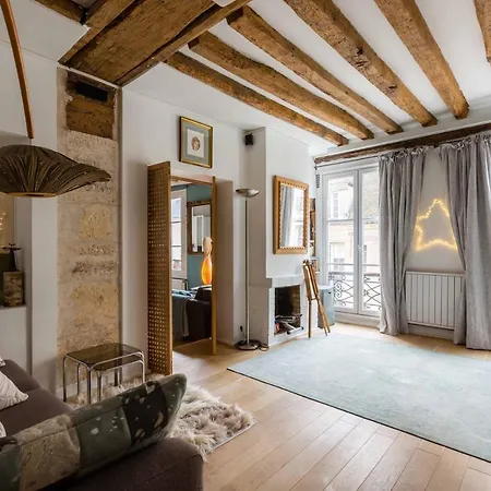 Apartment Veeve - Artistic Excellence In The Marais *