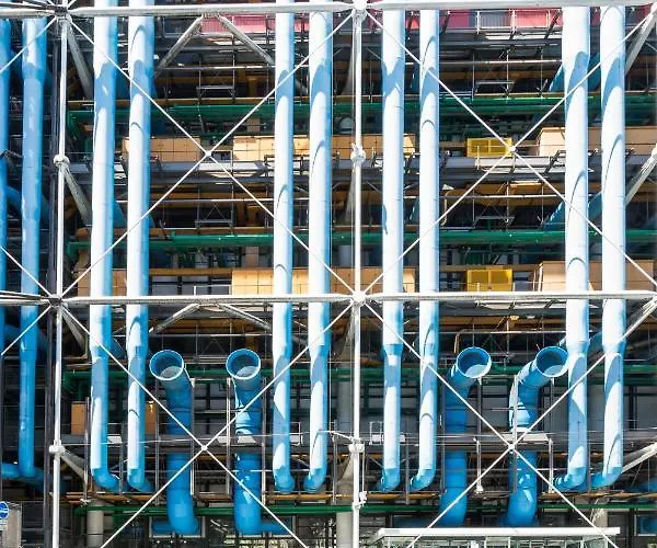 Veeve - Artistic Excellence In The Marais